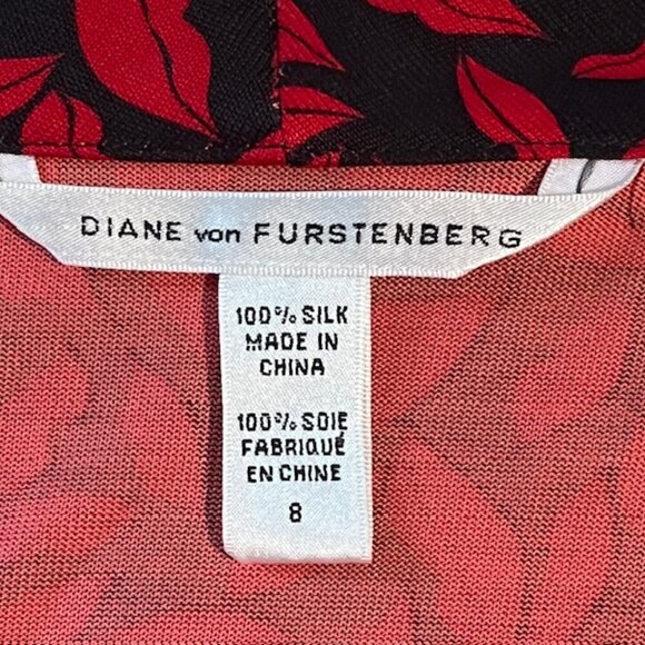 Diane von Furstenberg DVF Iconic Kiss Gildred Black Red Lip Wrap Silk Dress Sz 8 - Picture 15 of 16